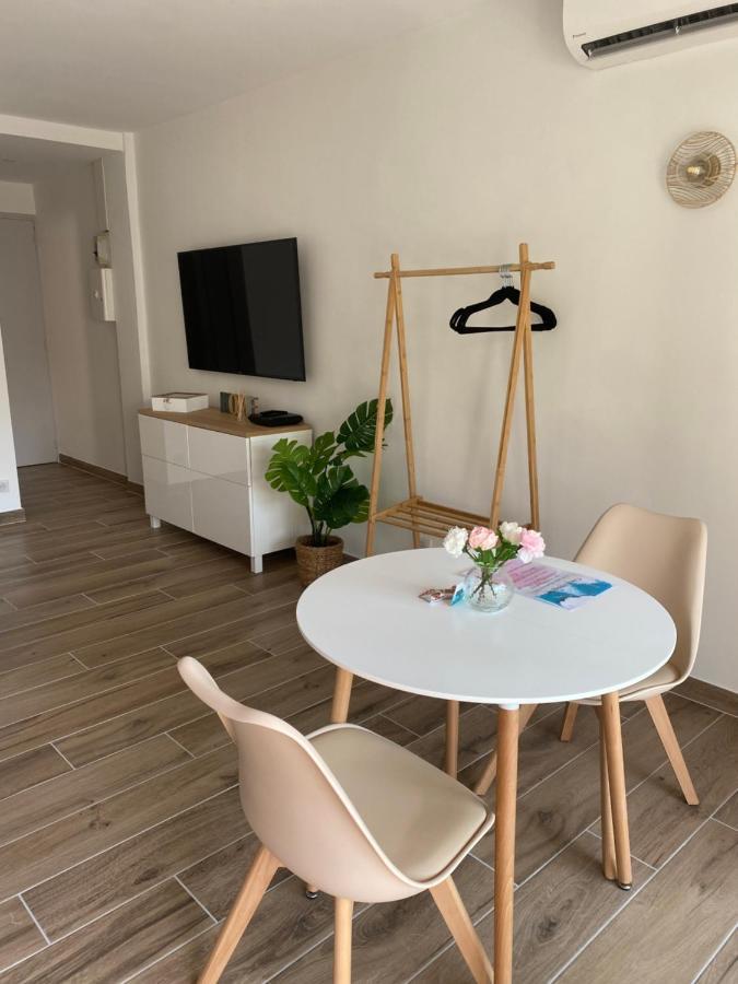 Mistral Gagnant - Parking Prive Cassis Exterior foto